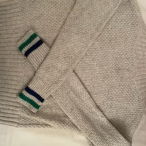 Abercrombie and Finch Long sleeve knitted v-neck top with decorative sleeves